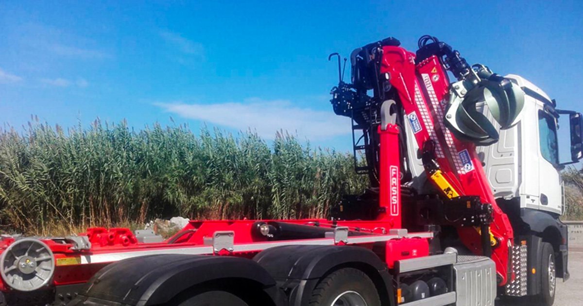 Truck Crane TZ12